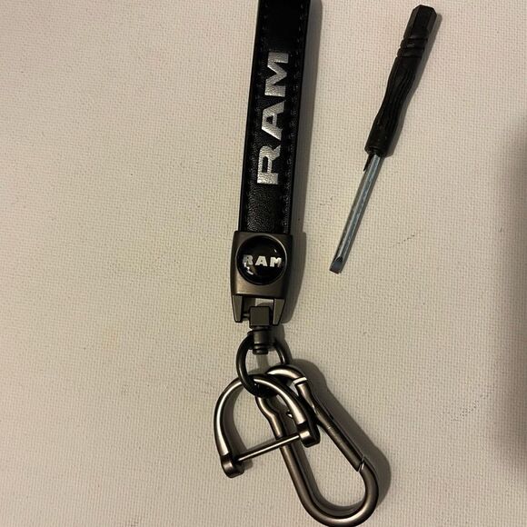 Dodge Ram Key Fob Keychain in Black Leather NWT - Picture 1 of 6